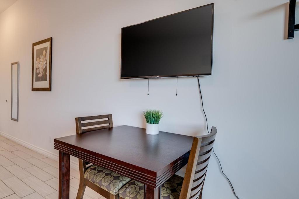 Unit 14 Maui Ohana Modern Studio Wailuku ภายนอก รูปภาพ